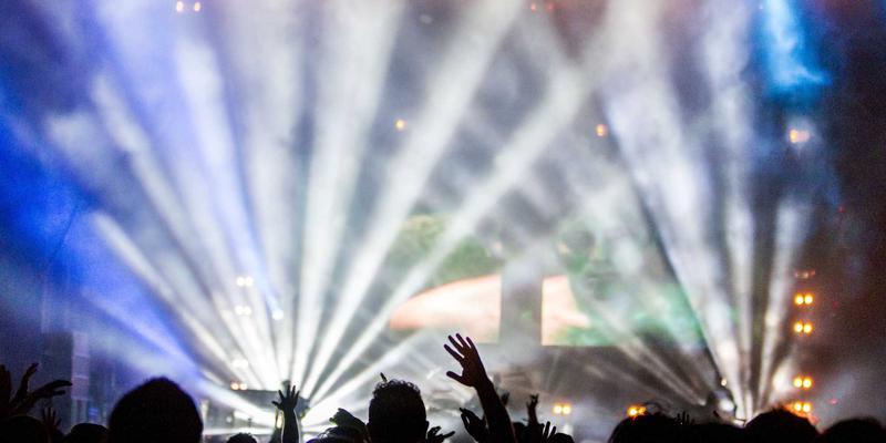 棉花采购指南：深度比较河南棉花与新疆棉花的品质差异与市场定位