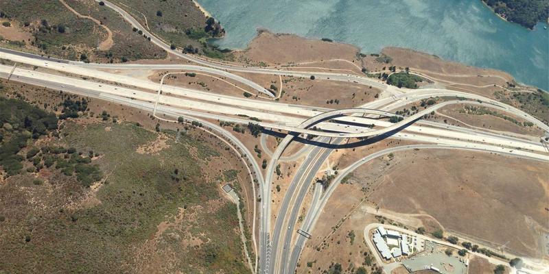 河南棉花与新疆棉花产业对比分析：区位优势、政策支持与纺织品出口路径差异